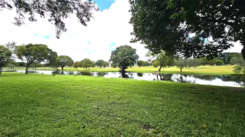 13155 SW 7th Ct #109E, Pembroke Pines, FL 33027