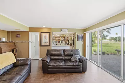 Living - 19015 E Saint Andrews Dr, Hialeah, FL 33015 photo 3 of 3