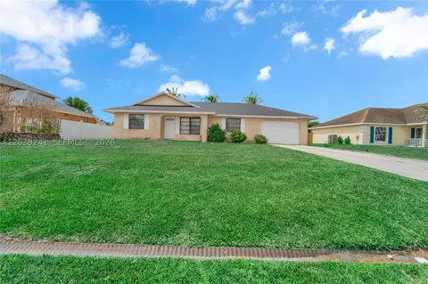 1074 SW Alcantarra, Port Saint Lucie, FL 34953