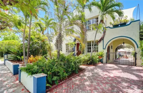 1642 SW 12th St, Miami, FL 33135