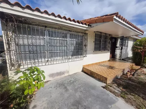 405 SE 4th Ave, Hialeah, FL 33010