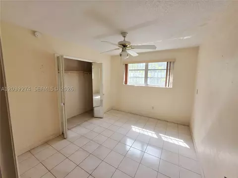 Bedroom - 405 SE 4th Ave, Hialeah, FL 33010 photo 2 of 4