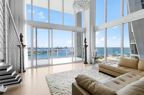 1040 Biscayne Blvd #3101, Miami, FL 33132