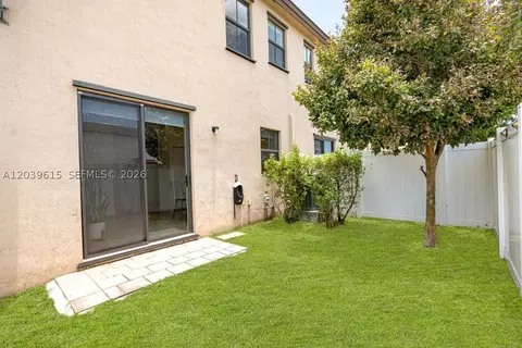 Exterior - 11064 W 33rd Way, Hialeah, FL 33018 photo 3 of 5