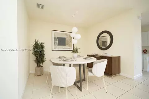 Dining - 11064 W 33rd Way, Hialeah, FL 33018 photo 1 of 1