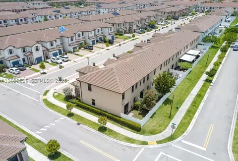 View/Area - 11064 W 33rd Way, Hialeah, FL 33018 photo 9 of 10