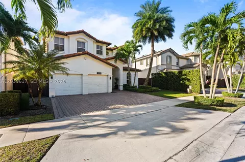 11558 NW 84th St, Doral, FL 33178