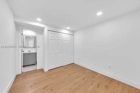 Bedroom - 4719 E 8th Ct, Hialeah, FL 33013 photo 1 of 4