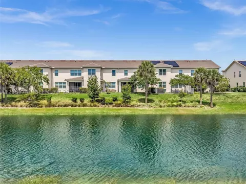 View/Area - 1183 Eucalyptus Dr, Hollywood, FL 33021 photo 2 of 9