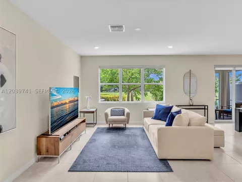 Living - 1183 Eucalyptus Dr, Hollywood, FL 33021 photo 2 of 2