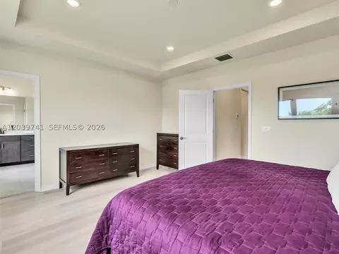 Bedroom - 1183 Eucalyptus Dr, Hollywood, FL 33021 photo 2 of 3