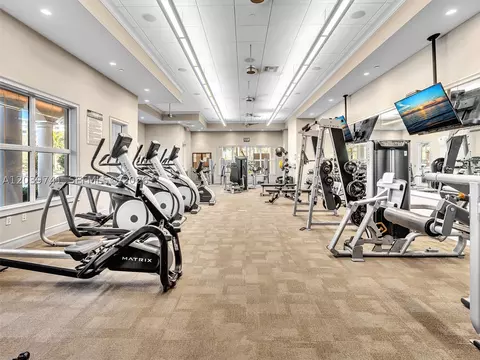 View/Area - 1183 Eucalyptus Dr, Hollywood, FL 33021 photo 9 of 9