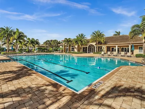 Exterior - 1183 Eucalyptus Dr, Hollywood, FL 33021 photo 7 of 7