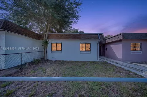 3856 NW 207 St Rd, Miami Gardens, FL 33055