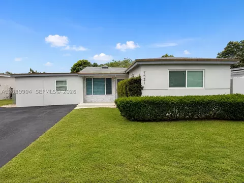 7521 Shalimar St, Miramar, FL 33023