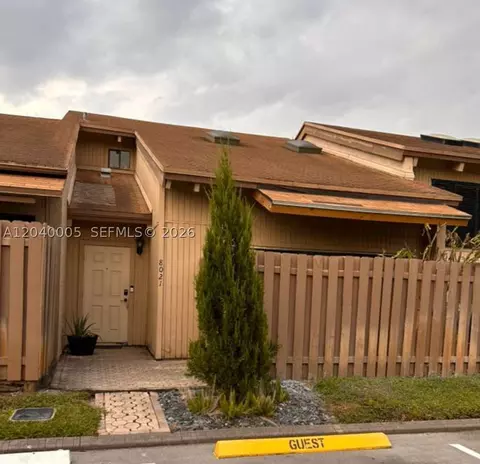8021 SW 21st Ct, Davie, FL 33324
