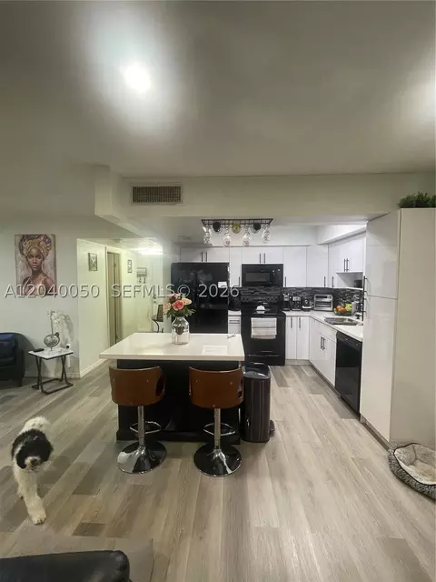 Kitchen - 6945 W 2nd Way, Hialeah, FL 33014 photo 2 of 2
