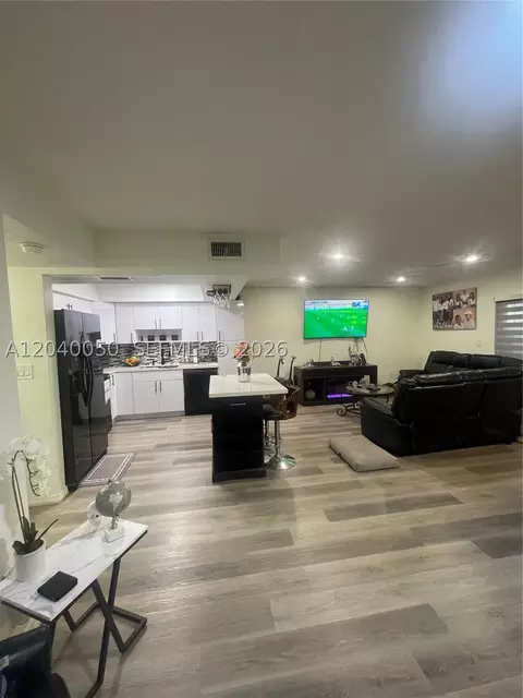 Other - 6945 W 2nd Way, Hialeah, FL 33014 photo 4 of 12