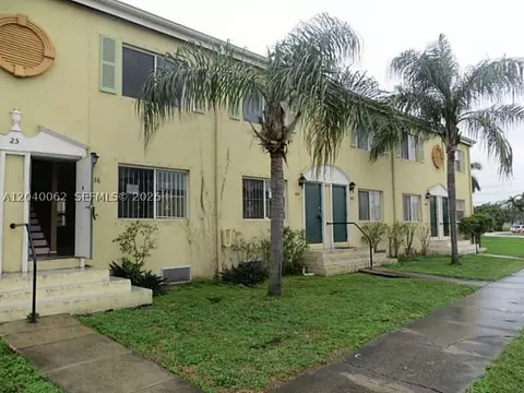 436 NW 84th Ter #436, Miami, FL 33150