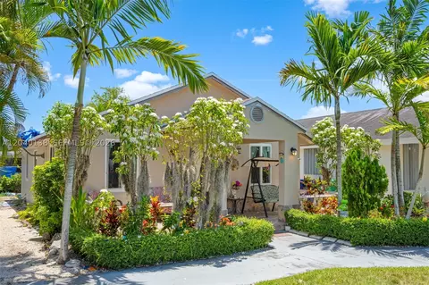 12243 SW 201st Ter, Miami, FL 33177