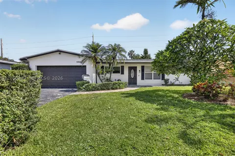 2711 Arthur St, Hollywood, FL 33020