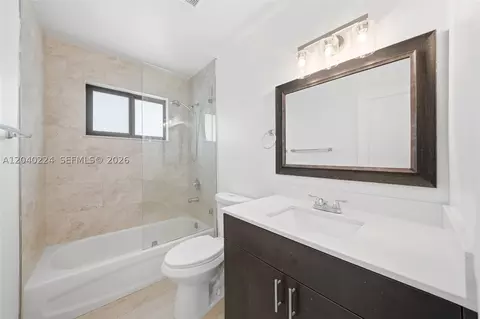 7200 W 12th Ave, Hialeah, FL 33014 photo 30