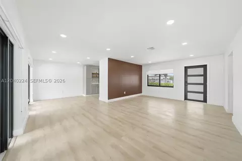 7200 W 12th Ave, Hialeah, FL 33014 photo 18