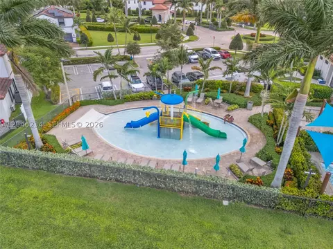 Exterior - 3416 W 109th Pl, Hialeah, FL 33018 photo 6 of 7