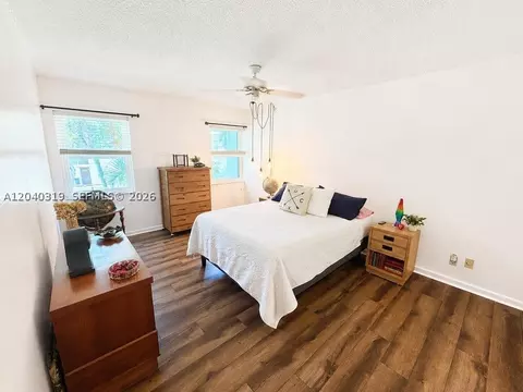 860 SE 6th Ave #409, Deerfield Beach, FL 33441