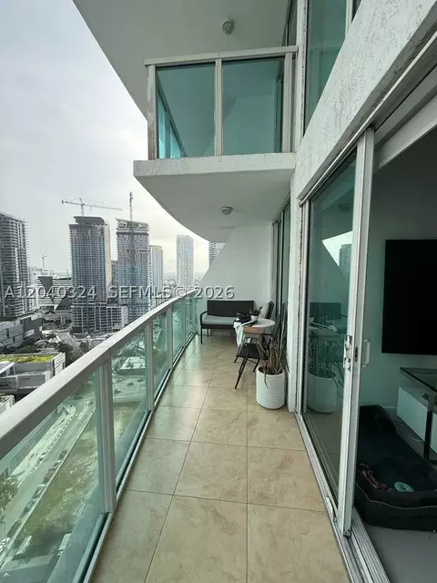 41 SE 5th St #1708, Miami, FL 33131
