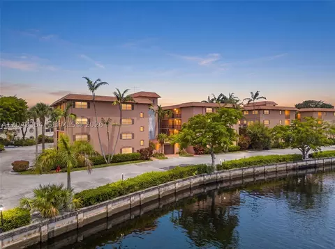 630 Tennis Club Dr #107, Fort Lauderdale, FL 33311