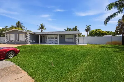 10450 NW 19th St, Pembroke Pines, FL 33026