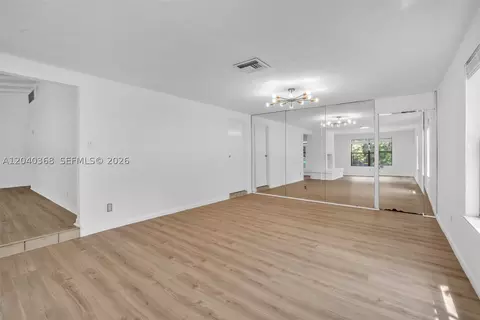 5096 SW 28th Ter, Fort Lauderdale, FL 33312