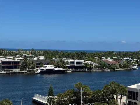 20505 E Country Club Dr #835, Aventura, FL 33180