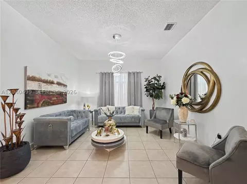522 NE 20th Ave, Homestead, FL 33033