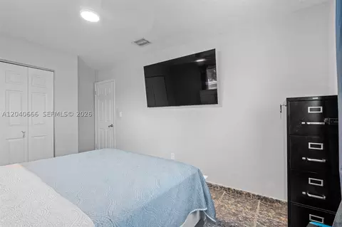 Bedroom - 7701 W 16th Ct, Hialeah, FL 33014 photo 3 of 7