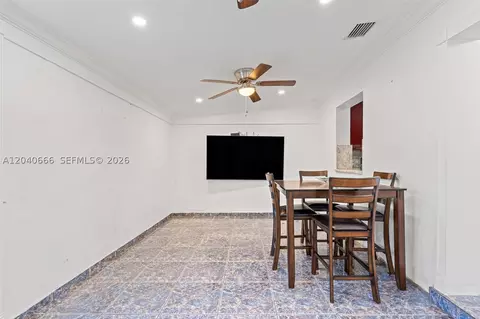 Dining - 7701 W 16th Ct, Hialeah, FL 33014 photo 1 of 1