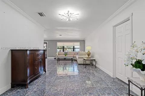 Entry Way - 7701 W 16th Ct, Hialeah, FL 33014 photo 2 of 3