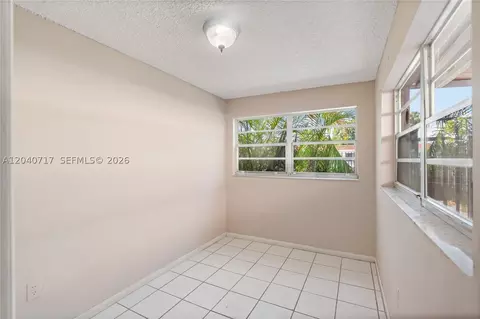 491 W 35th Pl, Hialeah, FL 33012 photo 25