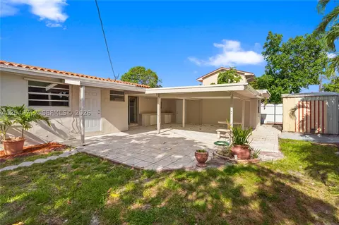 491 W 35th Pl, Hialeah, FL 33012 photo 51