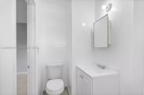 491 W 35th Pl, Hialeah, FL 33012 photo 34