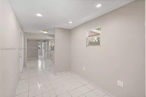 491 W 35th Pl, Hialeah, FL 33012 photo 35
