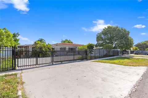 491 W 35th Pl, Hialeah, FL 33012 photo 28