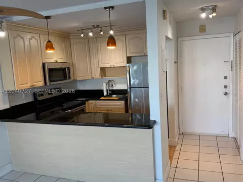 1990 Marseille Dr #303, Miami Beach, FL 33141