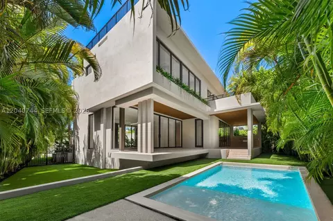 Other - 165 Hampton Ln, Key Biscayne, FL 33149 photo 13 of 14
