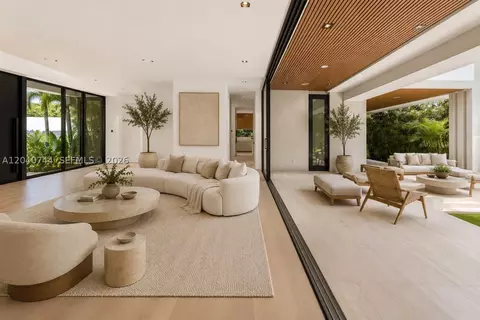 Living - 165 Hampton Ln, Key Biscayne, FL 33149 photo 7 of 12