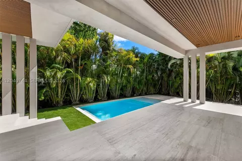 Other - 165 Hampton Ln, Key Biscayne, FL 33149 photo 2 of 14