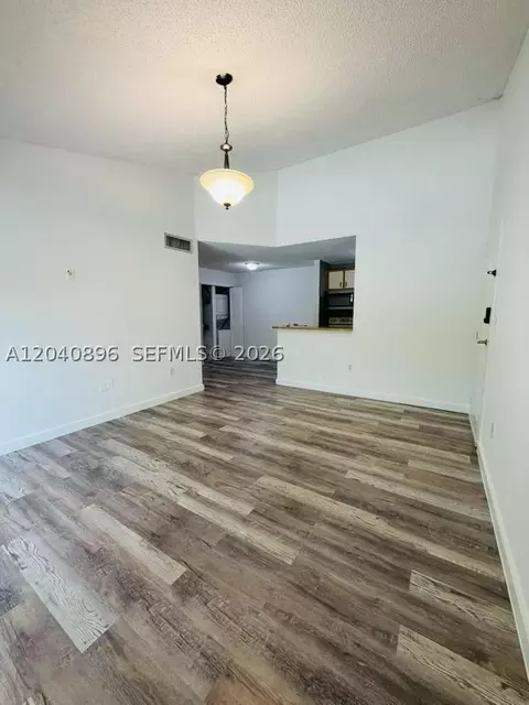 15530 SW 80th St #C-306, Miami, FL 33193