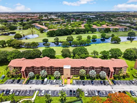 300 SW 130th Ter #206B, Pembroke Pines, FL 33027