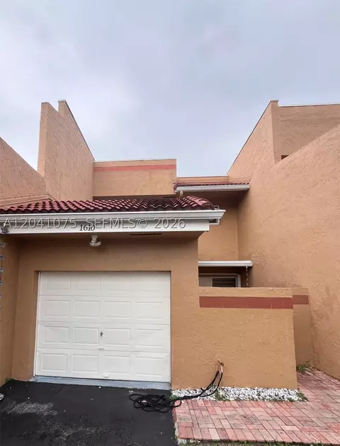 1610 SW 120th Ave #1610, Pembroke Pines, FL 33025
